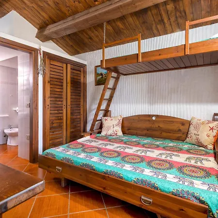 Vakantiehuis La Casetta Con Vista Trinità dʼAgultu